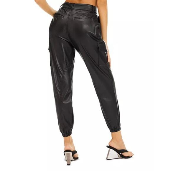 Good American Women's 26.5" Black Faux Leather Cargo Jogger Pants NWT $189 - Picture 3 of 4